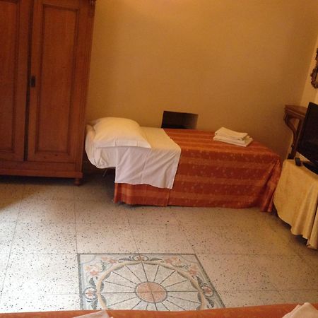 Maison De Marta Roma Phòng bức ảnh