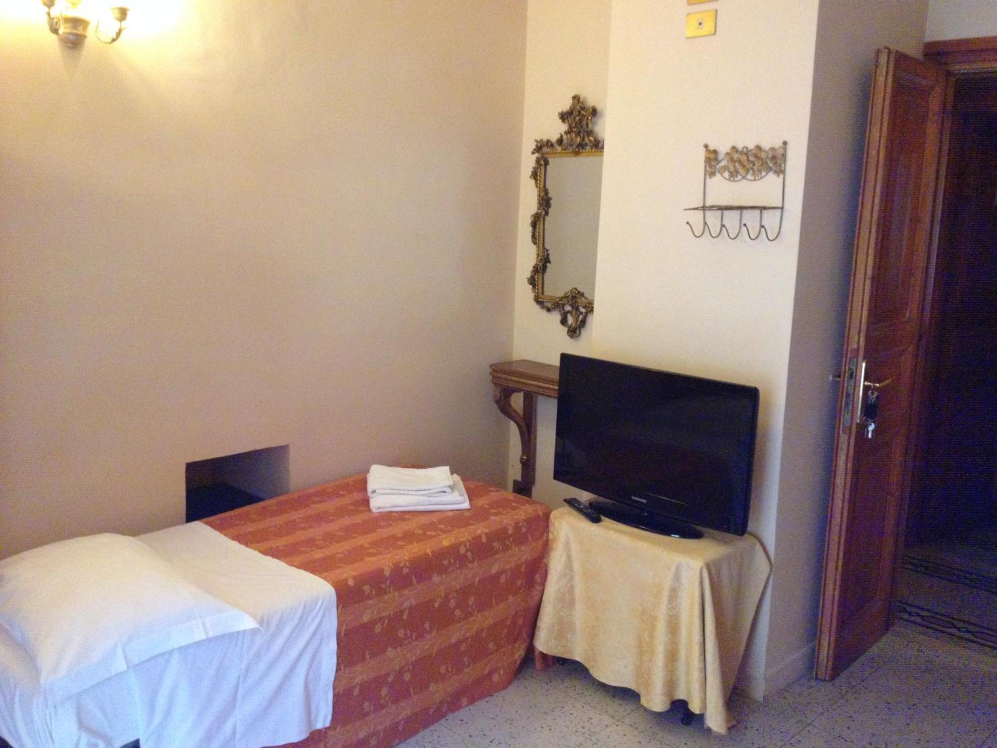 Maison De Marta Roma Phòng bức ảnh