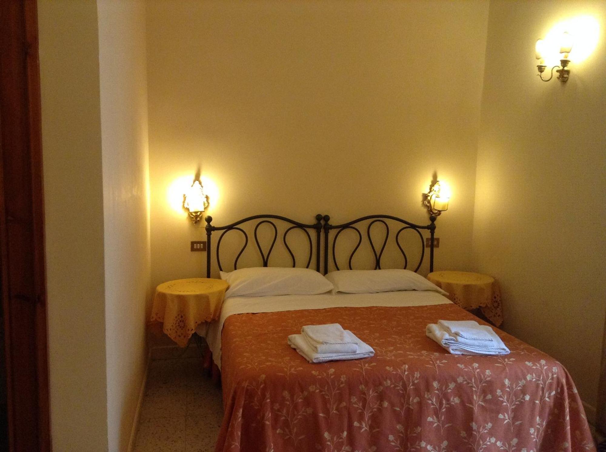 Maison De Marta Roma Phòng bức ảnh