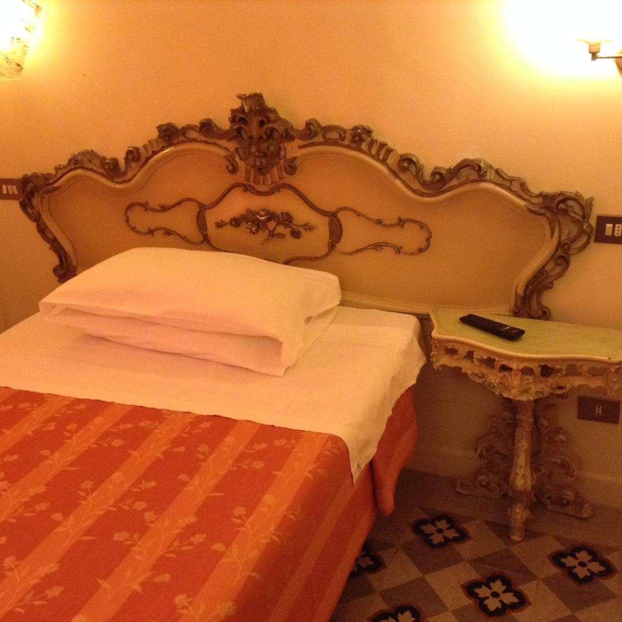 Maison De Marta Roma Phòng bức ảnh